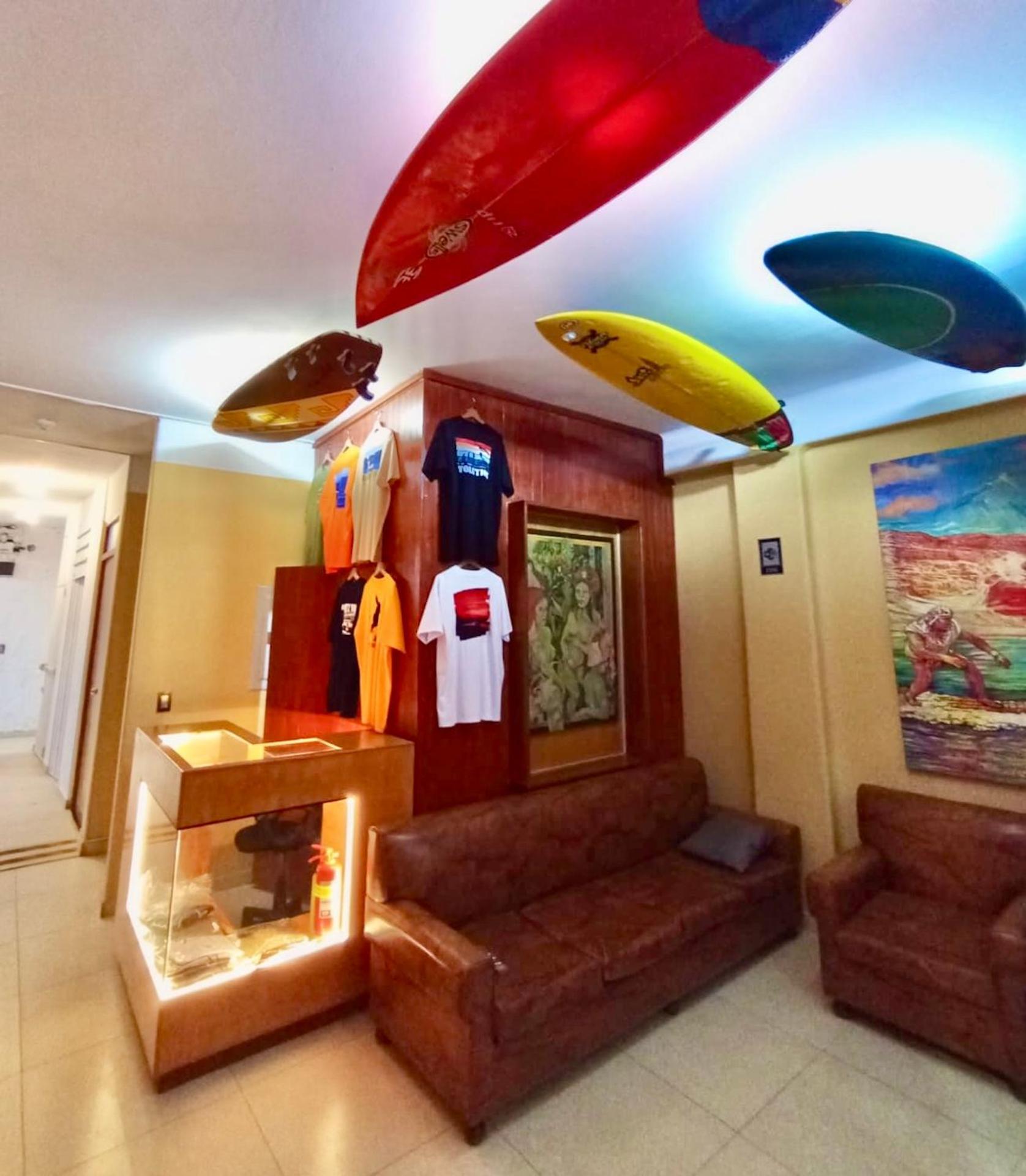 Hotel Family Surf Chicama Malabrigo Exterior foto